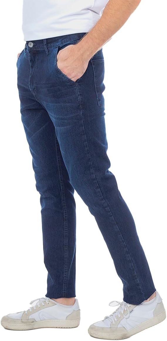 Calça jeans azul escuro slim · Macaw